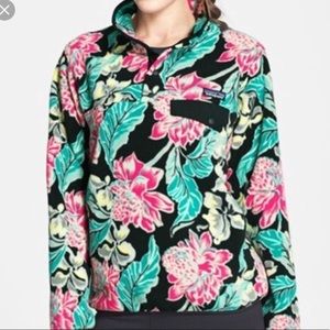 RARE Patagonia Synchilla in Black Manoa tropical